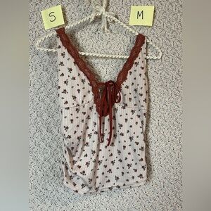 Floral Lace-Trimmed Sleeveless Top